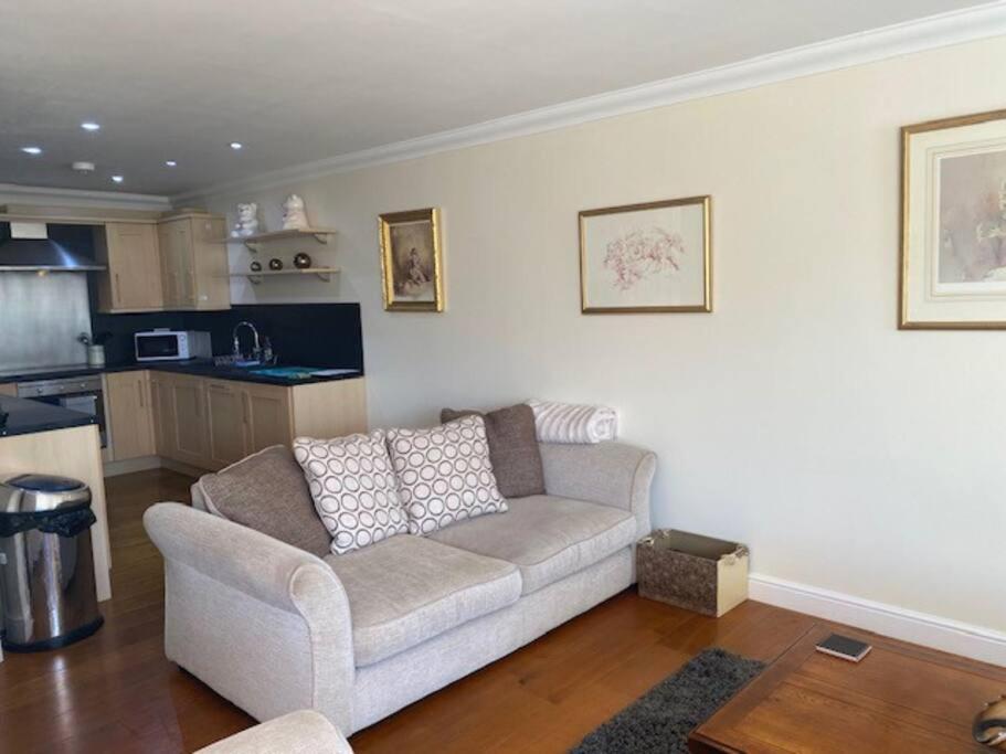 Spacious 2 Bedroom Apartment Cleethorpes Exterior photo